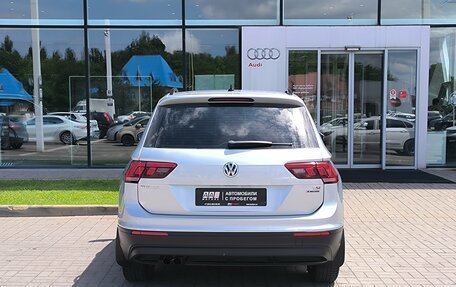 Volkswagen Tiguan II, 2017 год, 2 190 000 рублей, 6 фотография