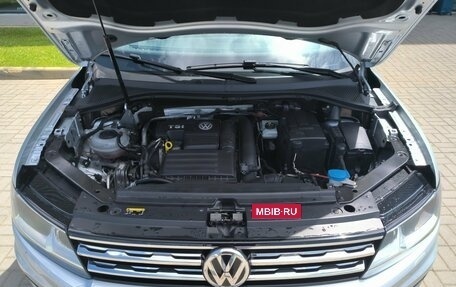 Volkswagen Tiguan II, 2017 год, 2 190 000 рублей, 12 фотография