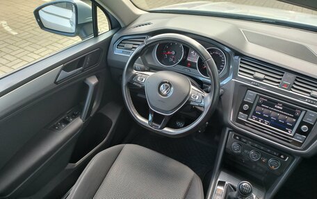 Volkswagen Tiguan II, 2017 год, 2 190 000 рублей, 14 фотография