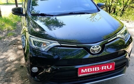 Toyota RAV4, 2019 год, 3 150 000 рублей, 1 фотография