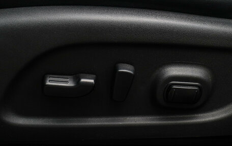 Nissan Pathfinder, 2016 год, 1 800 000 рублей, 17 фотография
