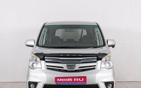 Toyota Noah III, 2010 год, 1 399 000 рублей, 2 фотография