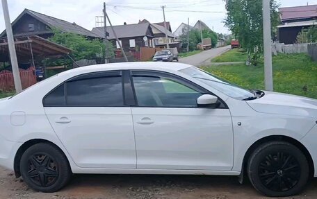 Skoda Rapid I, 2014 год, 800 000 рублей, 7 фотография