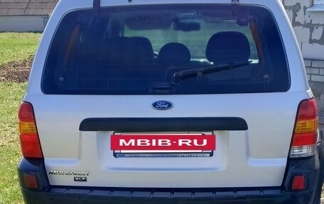 Ford Maverick, 2004 год, 350 000 рублей, 2 фотография