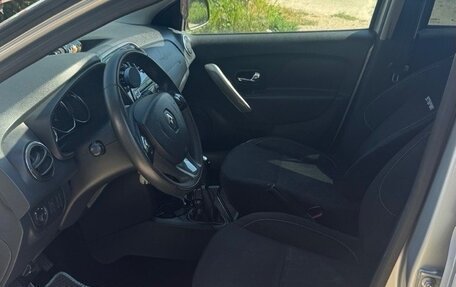 Renault Sandero II рестайлинг, 2015 год, 990 000 рублей, 12 фотография