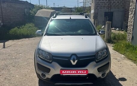 Renault Sandero II рестайлинг, 2015 год, 990 000 рублей, 4 фотография
