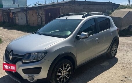 Renault Sandero II рестайлинг, 2015 год, 990 000 рублей, 9 фотография