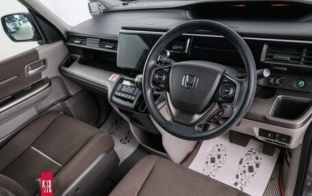 Honda Stepwgn IV, 2021 год, 2 579 000 рублей, 9 фотография