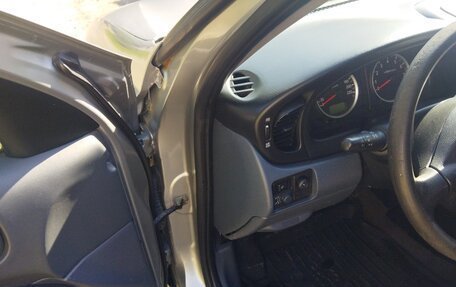 Nissan Almera, 2005 год, 400 000 рублей, 10 фотография