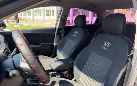 KIA Rio III рестайлинг, 2013 год, 950 000 рублей, 17 фотография