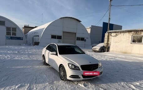 Mercedes-Benz C-Класс, 2012 год, 1 300 000 рублей, 2 фотография