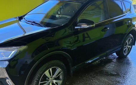 Toyota RAV4, 2019 год, 3 150 000 рублей, 7 фотография