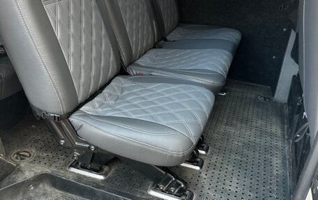 Volkswagen Caravelle T5, 2009 год, 1 450 000 рублей, 7 фотография