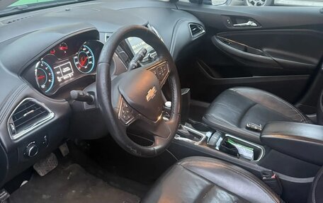 Chevrolet Cruze II, 2018 год, 1 099 000 рублей, 2 фотография