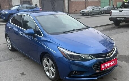 Chevrolet Cruze II, 2018 год, 1 099 000 рублей, 7 фотография