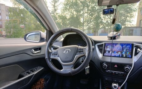 Hyundai Solaris II рестайлинг, 2019 год, 1 470 000 рублей, 12 фотография