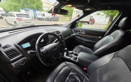 Ford Explorer VI, 2017 год, 2 200 000 рублей, 8 фотография