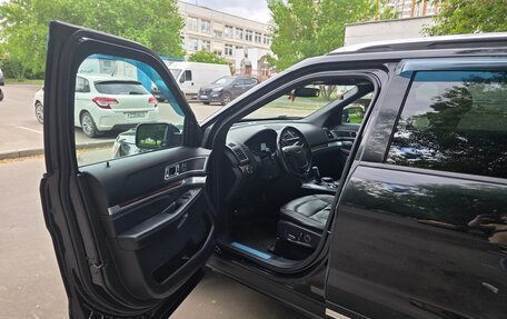 Ford Explorer VI, 2017 год, 2 200 000 рублей, 7 фотография