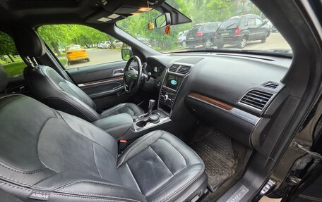 Ford Explorer VI, 2017 год, 2 200 000 рублей, 11 фотография