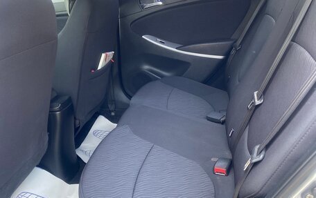 Hyundai Solaris II рестайлинг, 2012 год, 1 100 000 рублей, 6 фотография