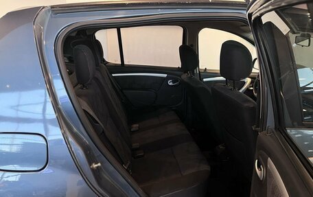Renault Sandero I, 2013 год, 490 000 рублей, 17 фотография