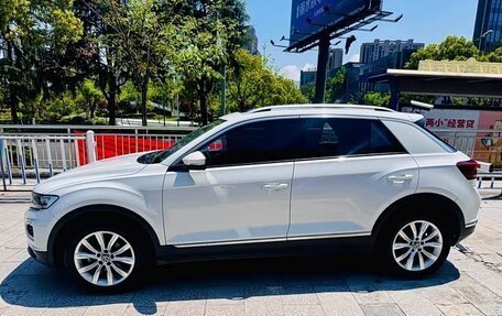 Volkswagen T-Roc I, 2021 год, 1 350 000 рублей, 4 фотография