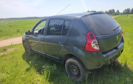 Renault Sandero I, 2010 год, 250 000 рублей, 5 фотография