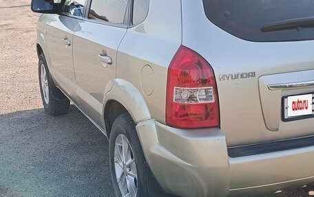 Hyundai Tucson III, 2008 год, 700 000 рублей, 3 фотография