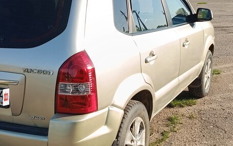 Hyundai Tucson III, 2008 год, 700 000 рублей, 4 фотография