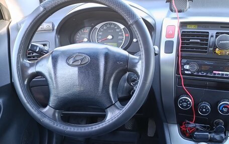 Hyundai Tucson III, 2008 год, 700 000 рублей, 17 фотография