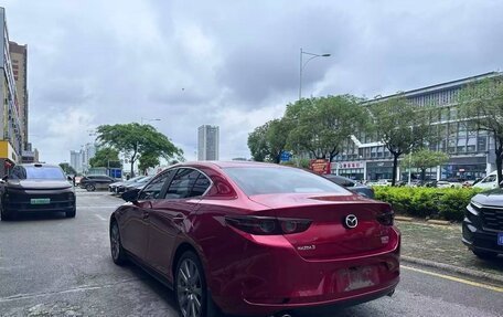 Mazda 3, 2021 год, 1 900 000 рублей, 3 фотография