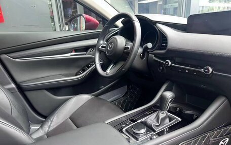 Mazda 3, 2021 год, 1 900 000 рублей, 7 фотография