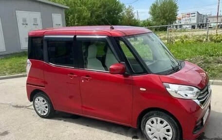 Nissan Dayz Roox I рестайлинг, 2017 год, 750 000 рублей, 12 фотография