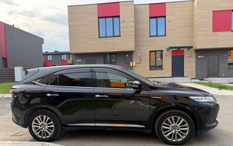 Toyota Harrier, 2018 год, 3 000 000 рублей, 3 фотография
