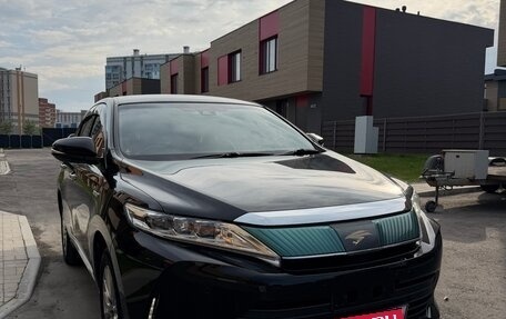 Toyota Harrier, 2018 год, 3 000 000 рублей, 2 фотография