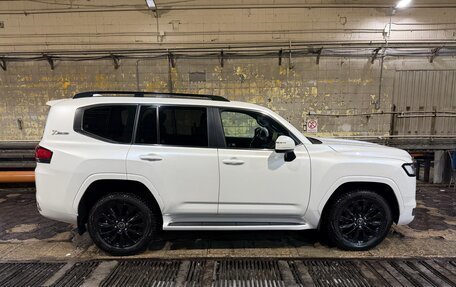 Toyota Land Cruiser, 2022 год, 13 500 000 рублей, 3 фотография