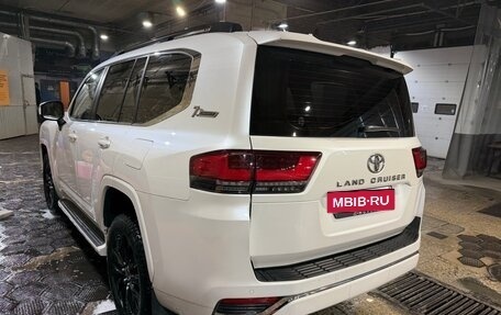 Toyota Land Cruiser, 2022 год, 13 500 000 рублей, 5 фотография