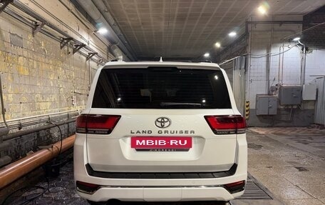 Toyota Land Cruiser, 2022 год, 13 500 000 рублей, 4 фотография