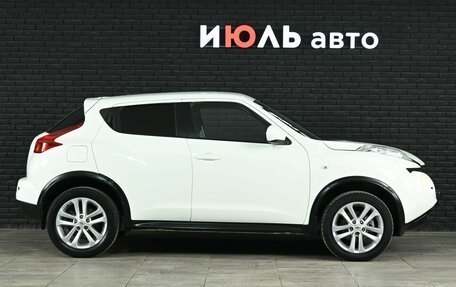 Nissan Juke II, 2013 год, 970 000 рублей, 9 фотография