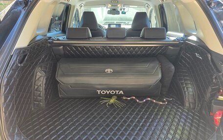Toyota RAV4, 2020 год, 3 300 000 рублей, 15 фотография