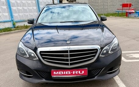 Mercedes-Benz E-Класс, 2013 год, 1 780 000 рублей, 1 фотография