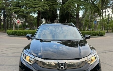 Honda HR-V II, 2022 год, 2 000 000 рублей, 1 фотография