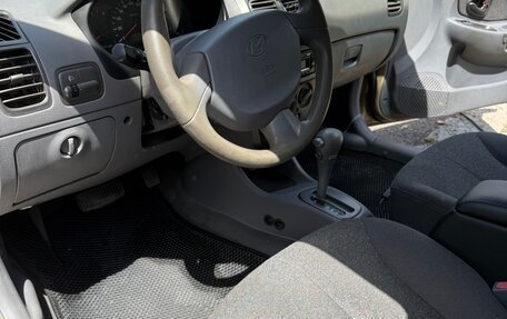 Hyundai Accent II, 2005 год, 300 000 рублей, 17 фотография