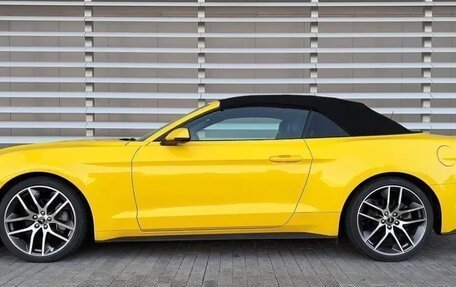 Ford Mustang VI рестайлинг, 2018 год, 3 000 000 рублей, 4 фотография