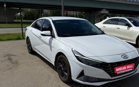 Hyundai Elantra, 2020 год, 1 800 000 рублей, 12 фотография