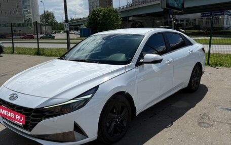 Hyundai Elantra, 2020 год, 1 800 000 рублей, 9 фотография