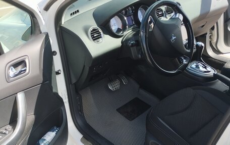 Peugeot 408 I рестайлинг, 2016 год, 1 000 000 рублей, 6 фотография