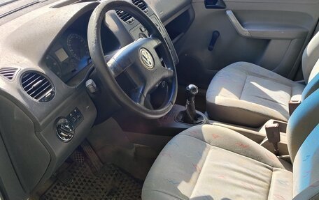 Volkswagen Caddy III рестайлинг, 2004 год, 270 000 рублей, 6 фотография