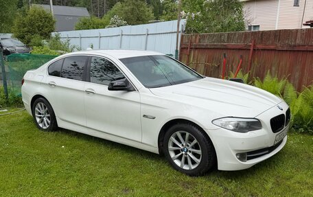 BMW 5 серия, 2012 год, 1 500 000 рублей, 7 фотография