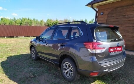 Subaru Forester, 2019 год, 3 300 000 рублей, 2 фотография